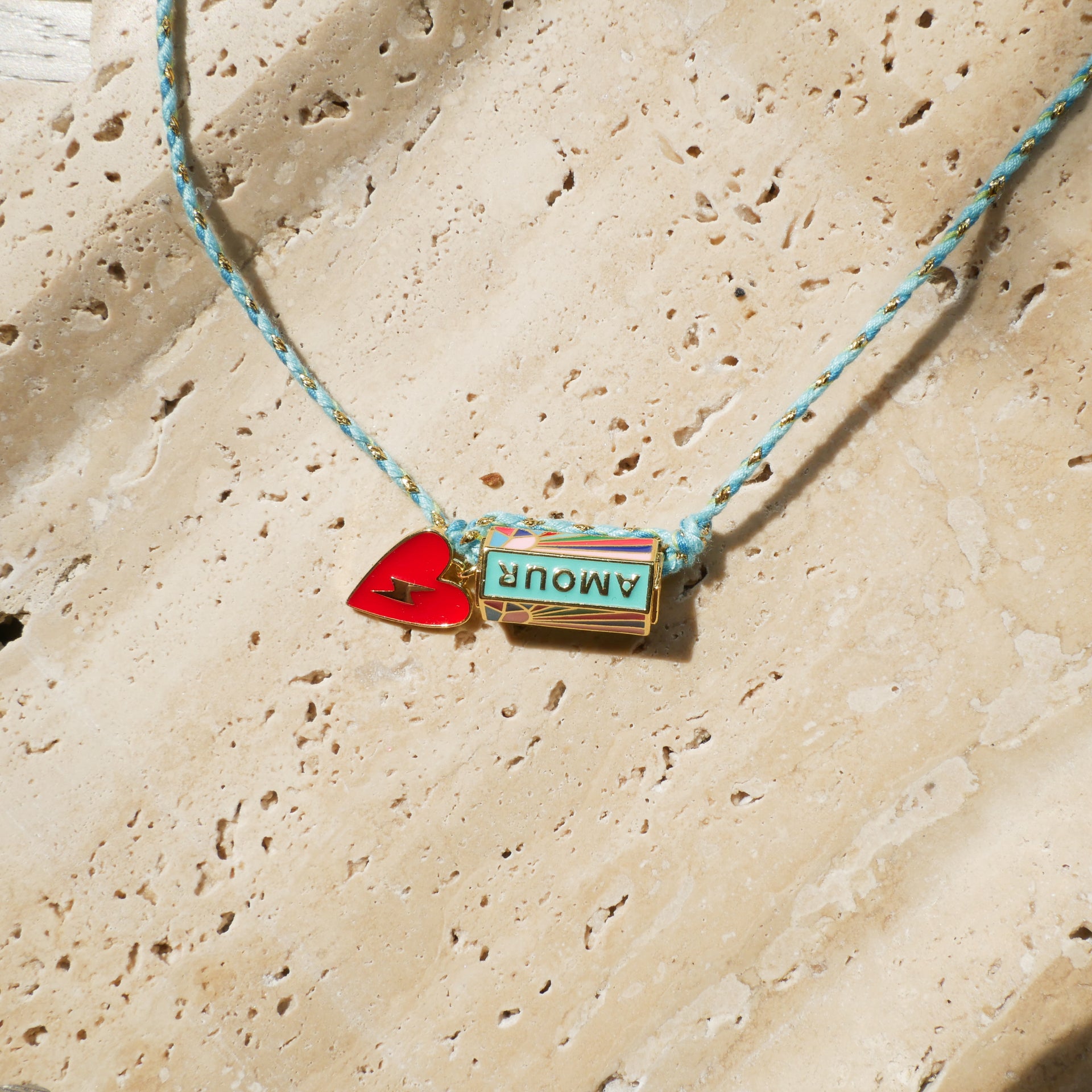 Amour Rainbow Barrel Charm