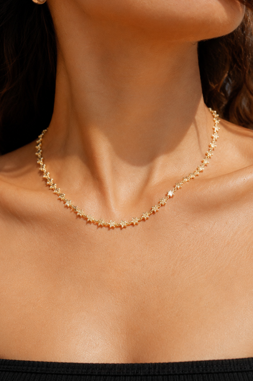 The Kaela Star Necklace - 18K Gold-plated