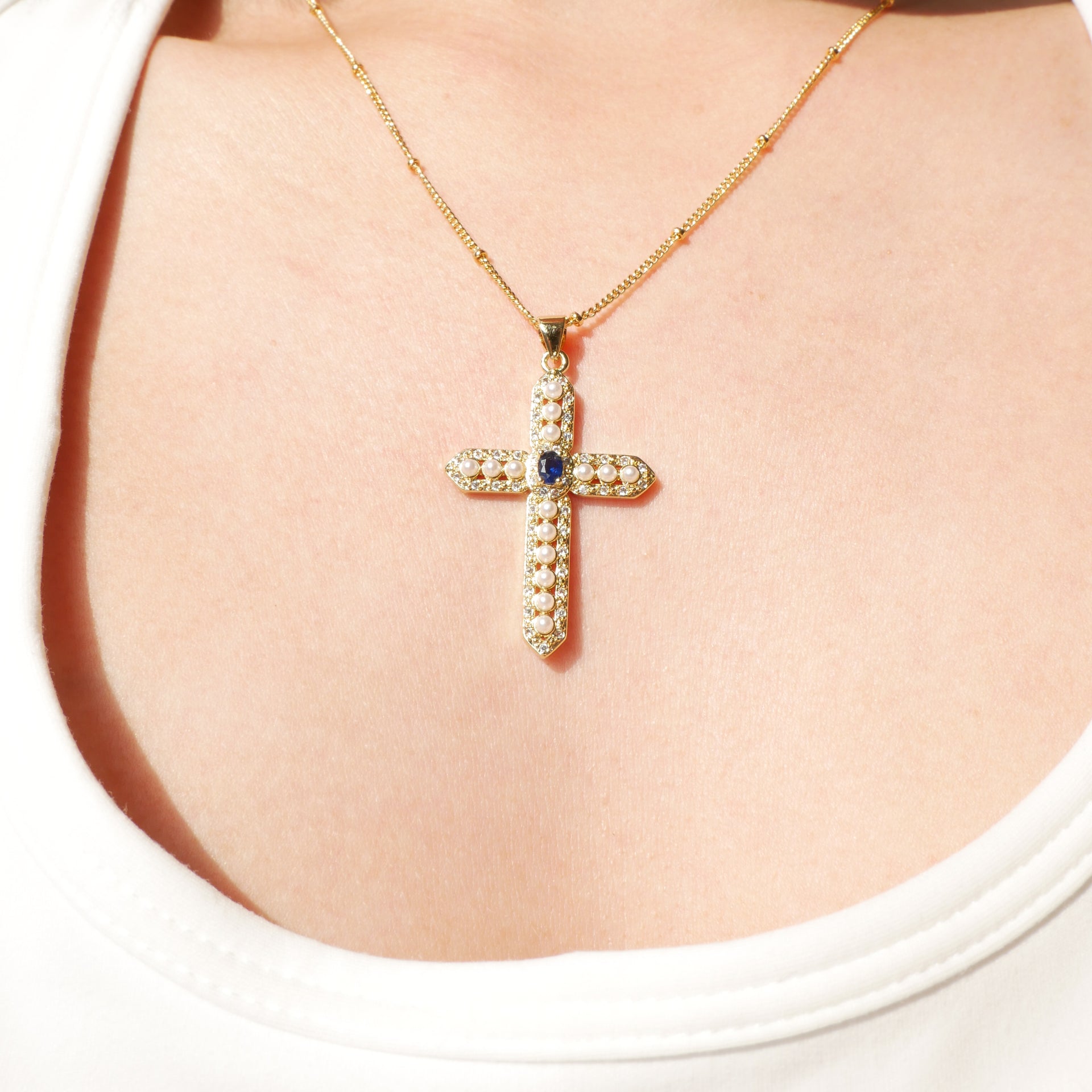 Vittoria Cross Pendant